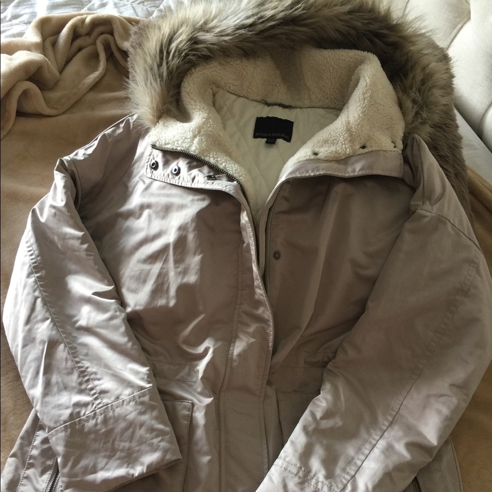Banana republic satin dusty pink parka